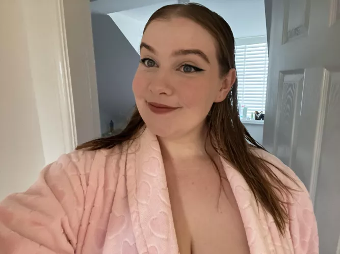 I hope you have a lovely Saturday!! 