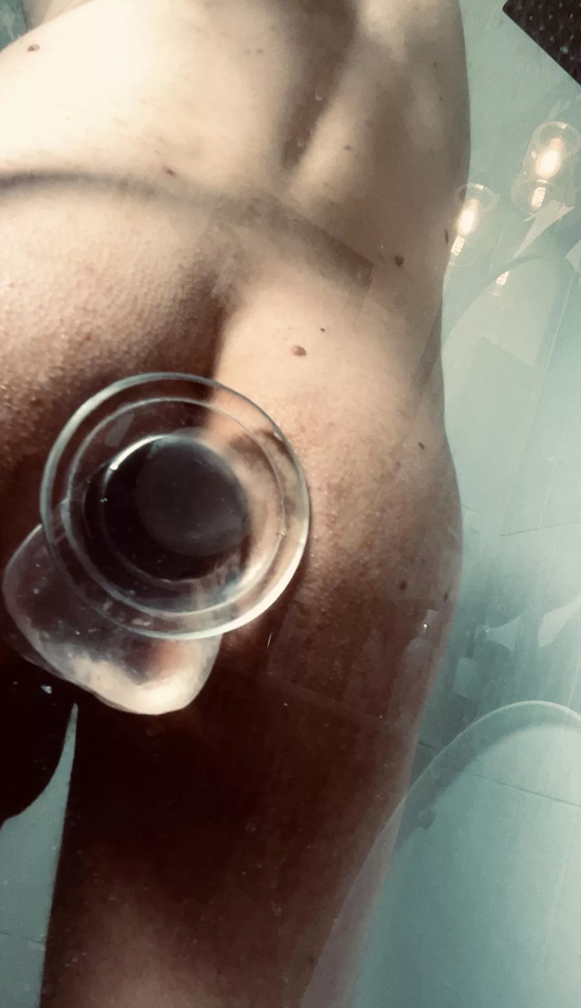 It's 2am and all I can think about is getting stretched out.