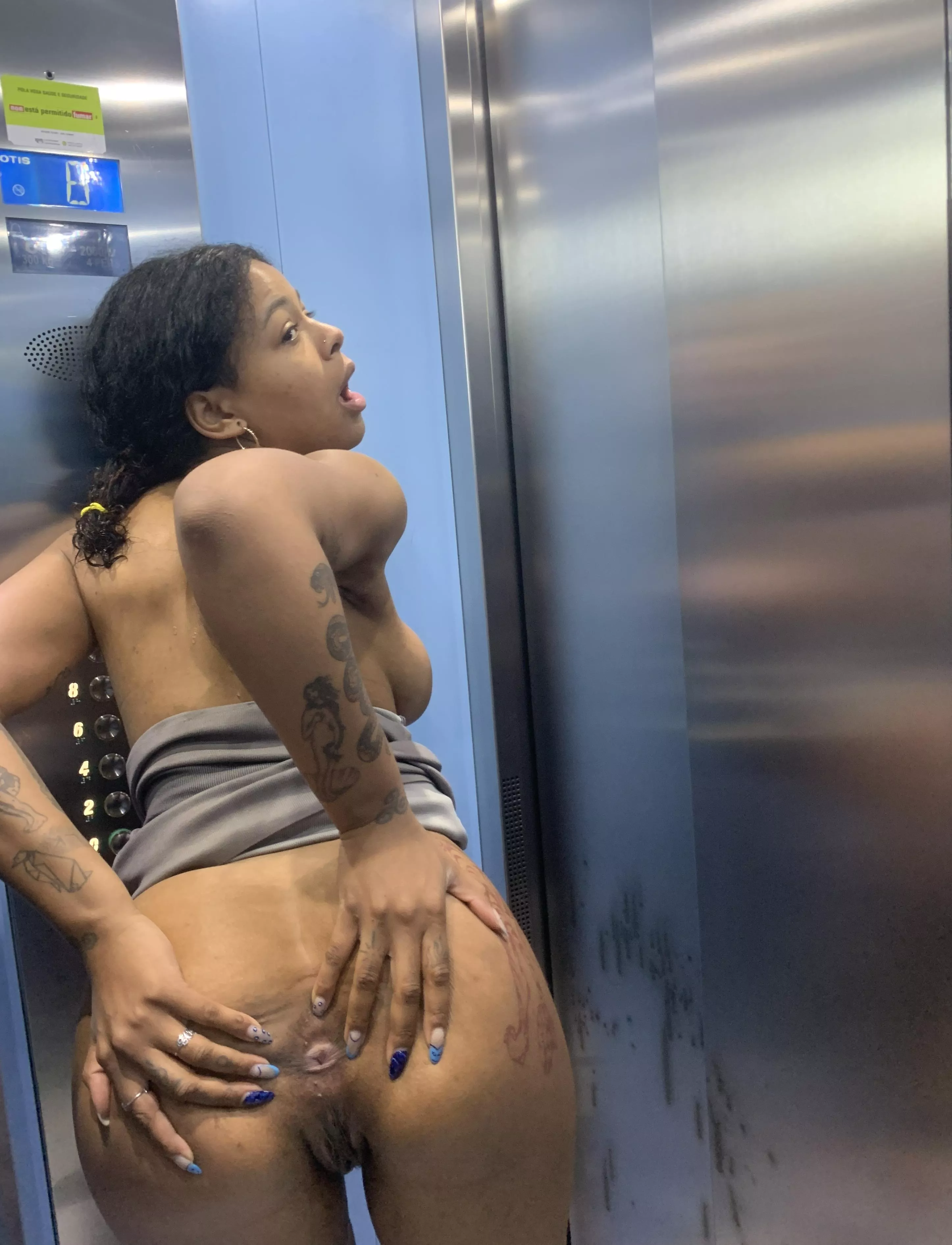 It's a pity my house has few floors, the climb is too fast