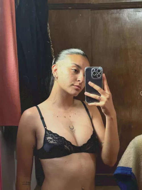  Latinas love to ride cock 