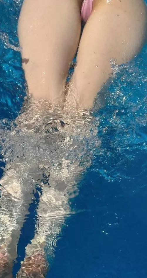 My favorite swimsuit😌