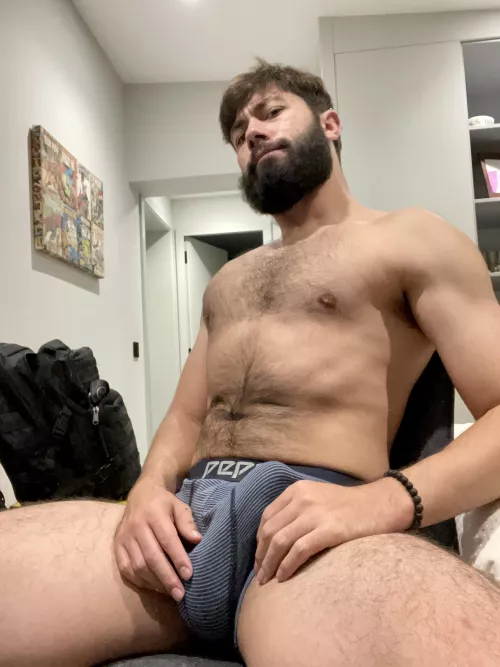 Proper attire for late night gaming ⚡️