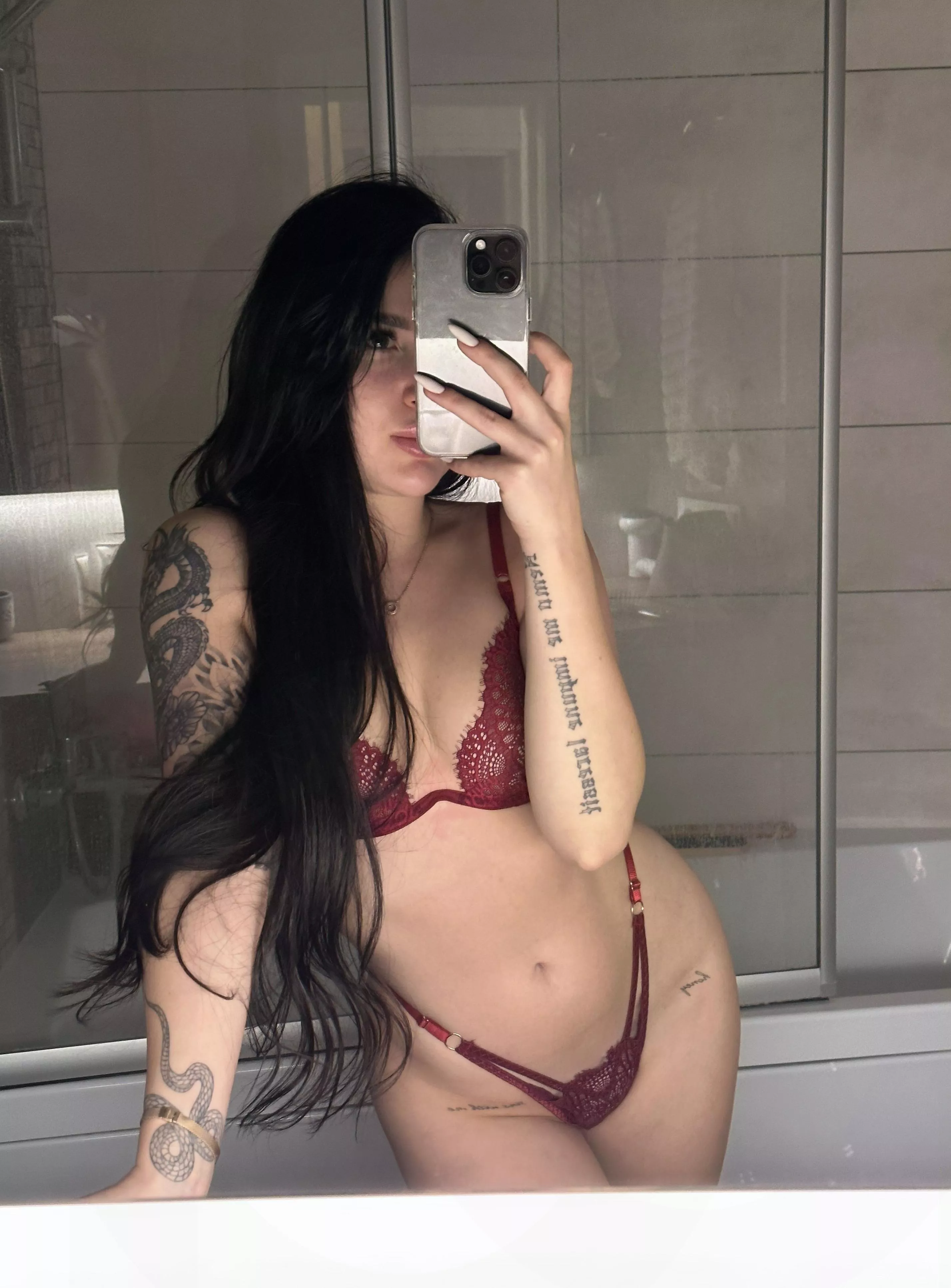 Seeking a partner in crime for some naughty fun...