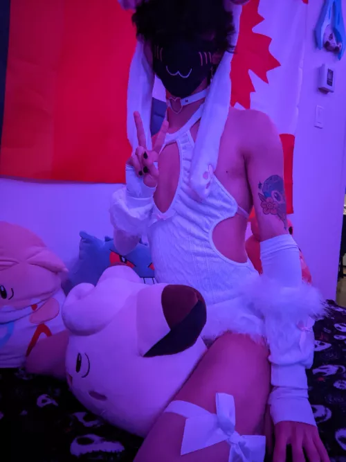 Starting to like this cute new fit :3