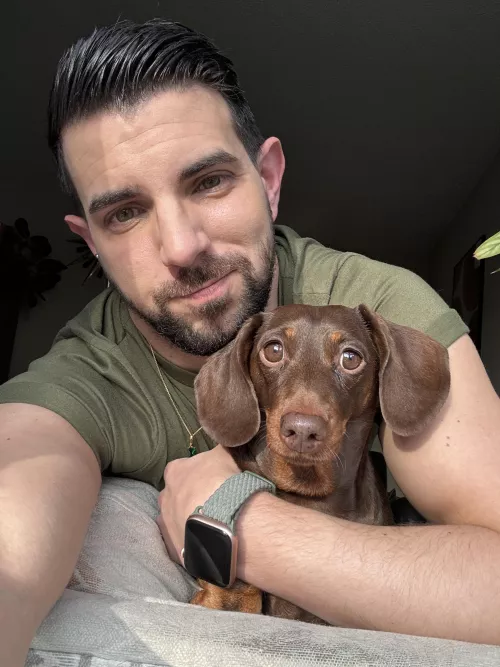 Taking a gaming break to cuddle this guy ❤️🥰