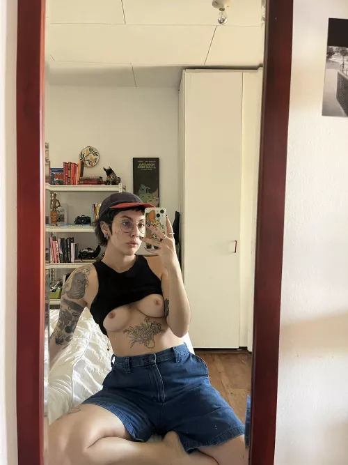 the feminine urge to transition into a boi