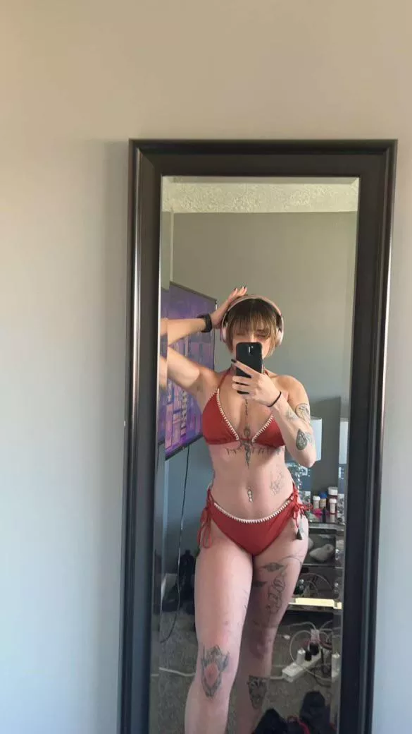 Who do I remind you of hint: from cowboy bebop [f]