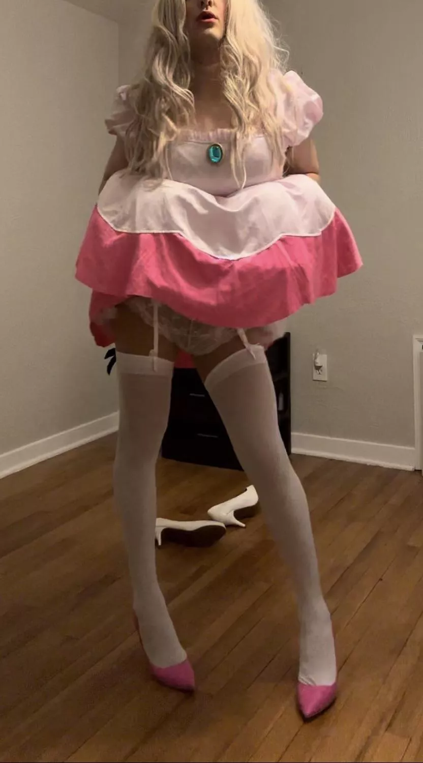 Will you make me your peach?🍑