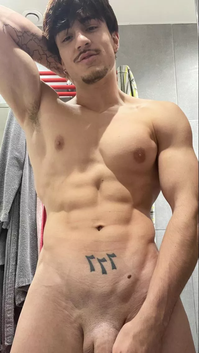 You know that your gf/bf deserves better than you (bull/cuck kink)