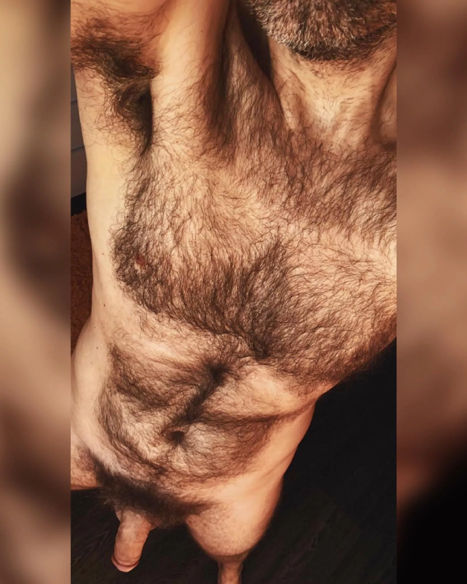 Your favourite werewolf playboy's naked again...