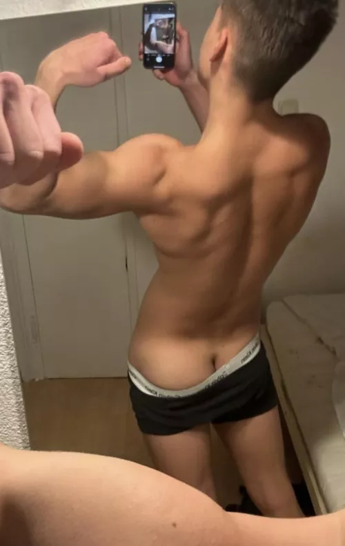 (19)Wanna take them off?