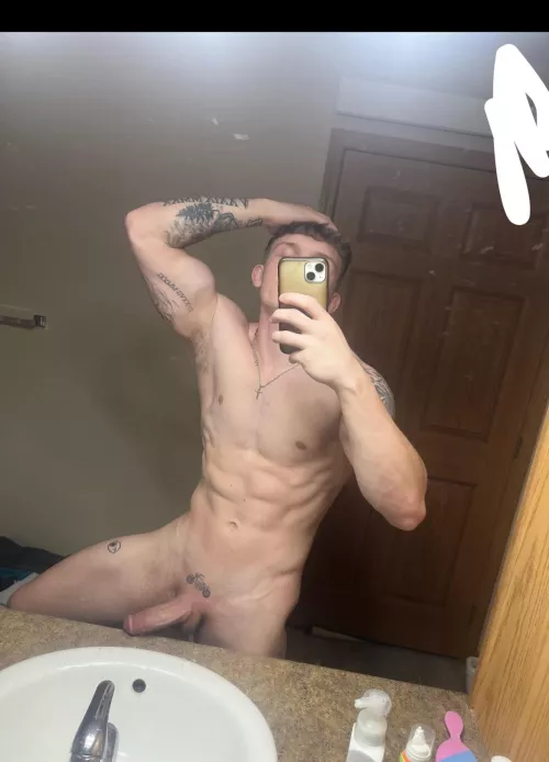 24m any cuck wanna show off their girl and get it hard ?