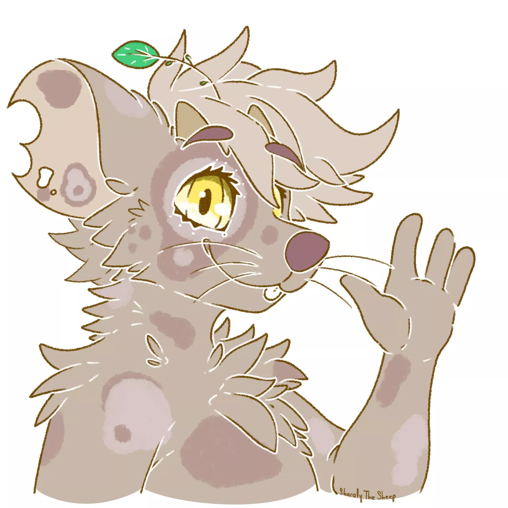 A little rat I made for a friend ❤️ [SharalyTheSheep on Twitter]