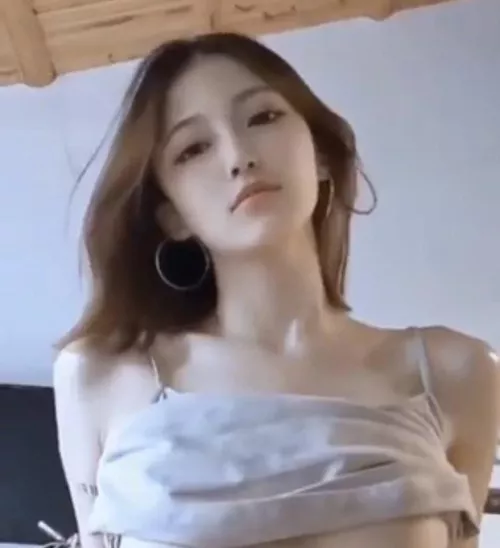 Anyone know her name?