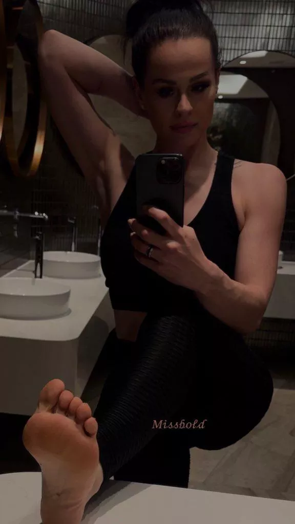 anywhere in the world😈