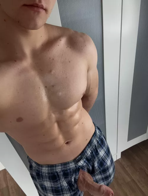 Be honest with me and tell me what your kink is?