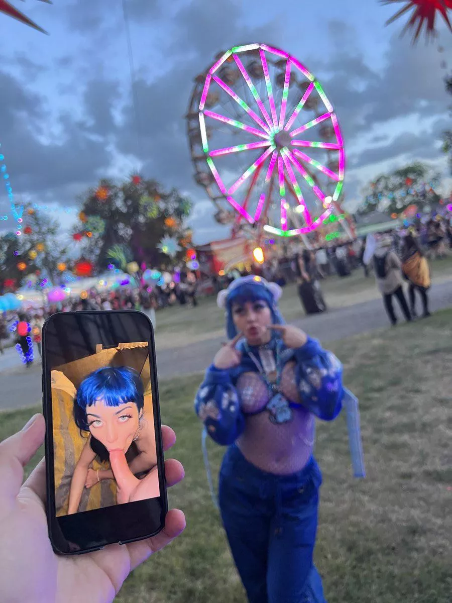 Before the festival vs At the festival 