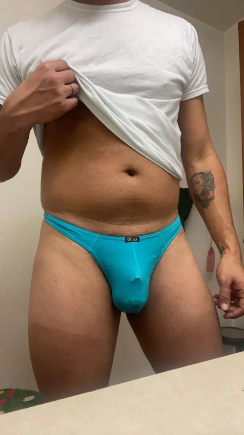 🔐 🍆 🫣 cage x thong = great bulge