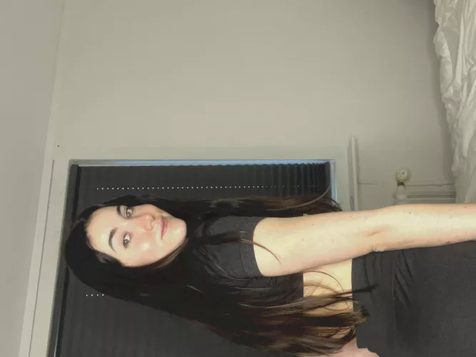  Could I be your amateur slut? 