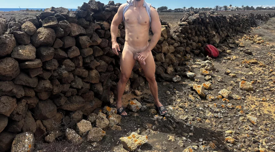 Do you like to fuck with young guys like me ?