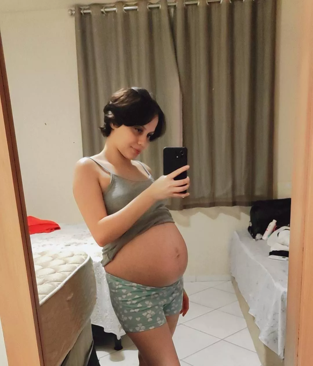 Does my pregnant body turn you on?