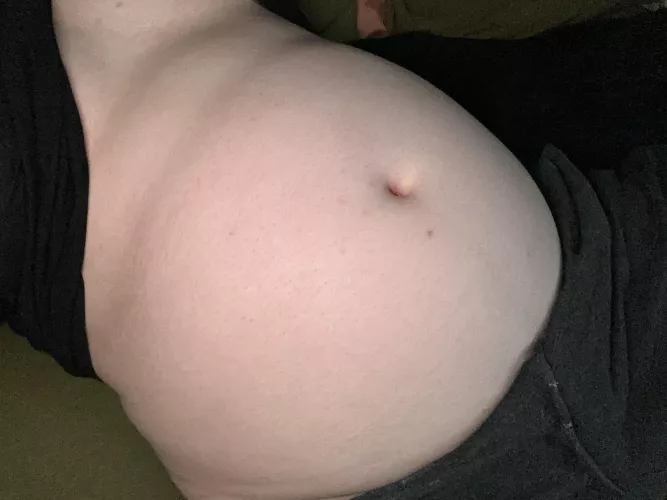 Fat pig needs teasing 🐽