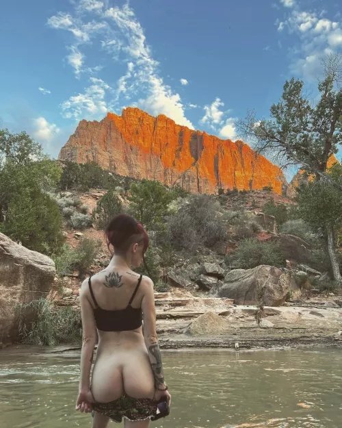 Finally Found Some New Mooning Pics