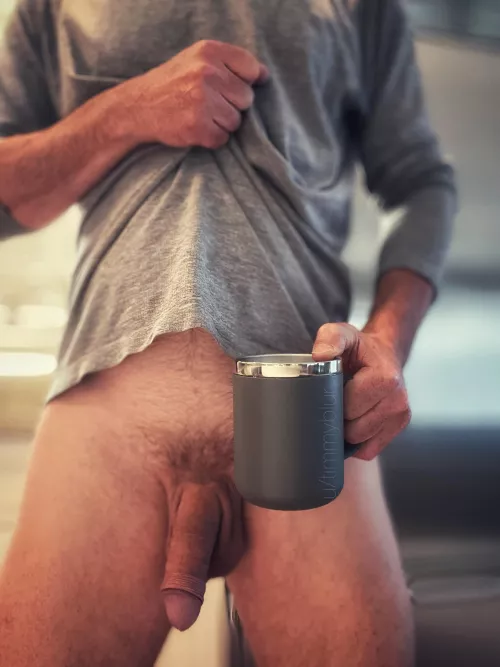 Good morning coffee freaks. Get ready, it’s Sunday Funday! 