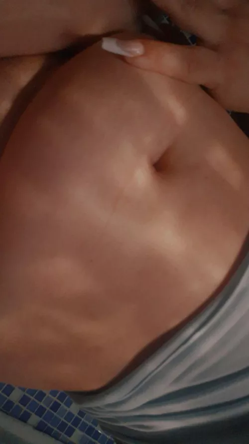 good night for all,My belly its full,let me know what you think about my little belly 👀🥰🤰