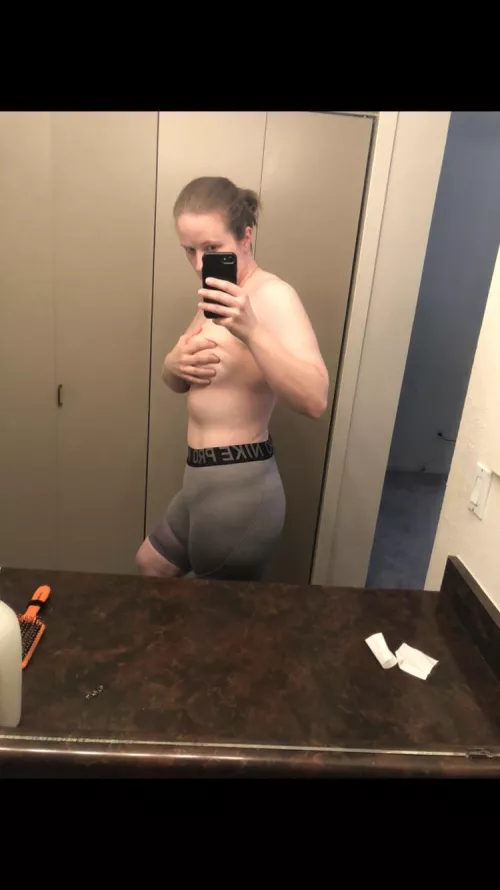 I need a submissive slut who wants to be my fucktoy