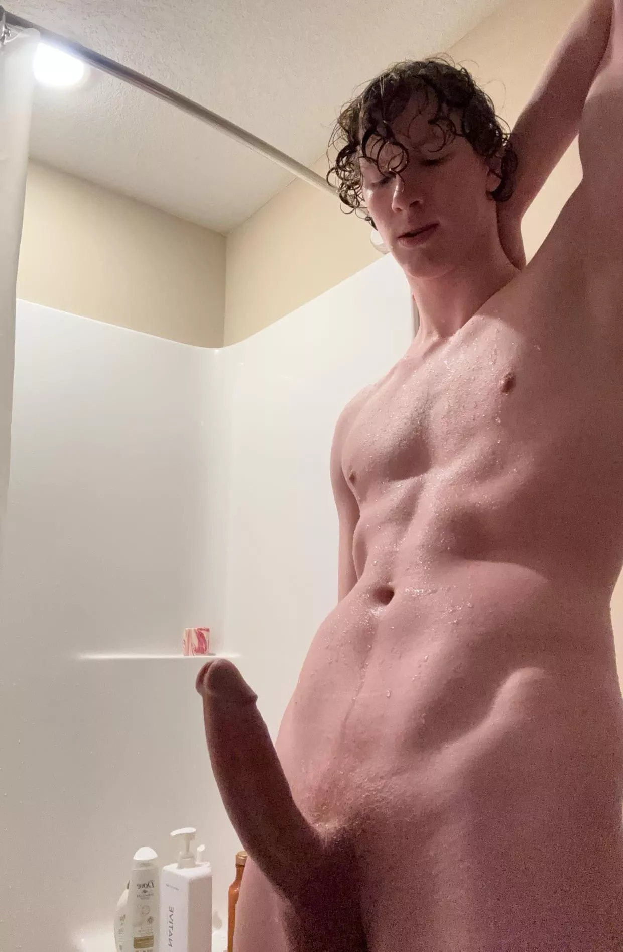 I should be studying for my exam tonight but I just can’t focus 🥵