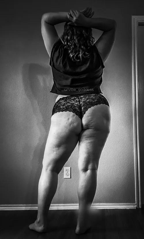 I was told I should I bring cake to the party. 