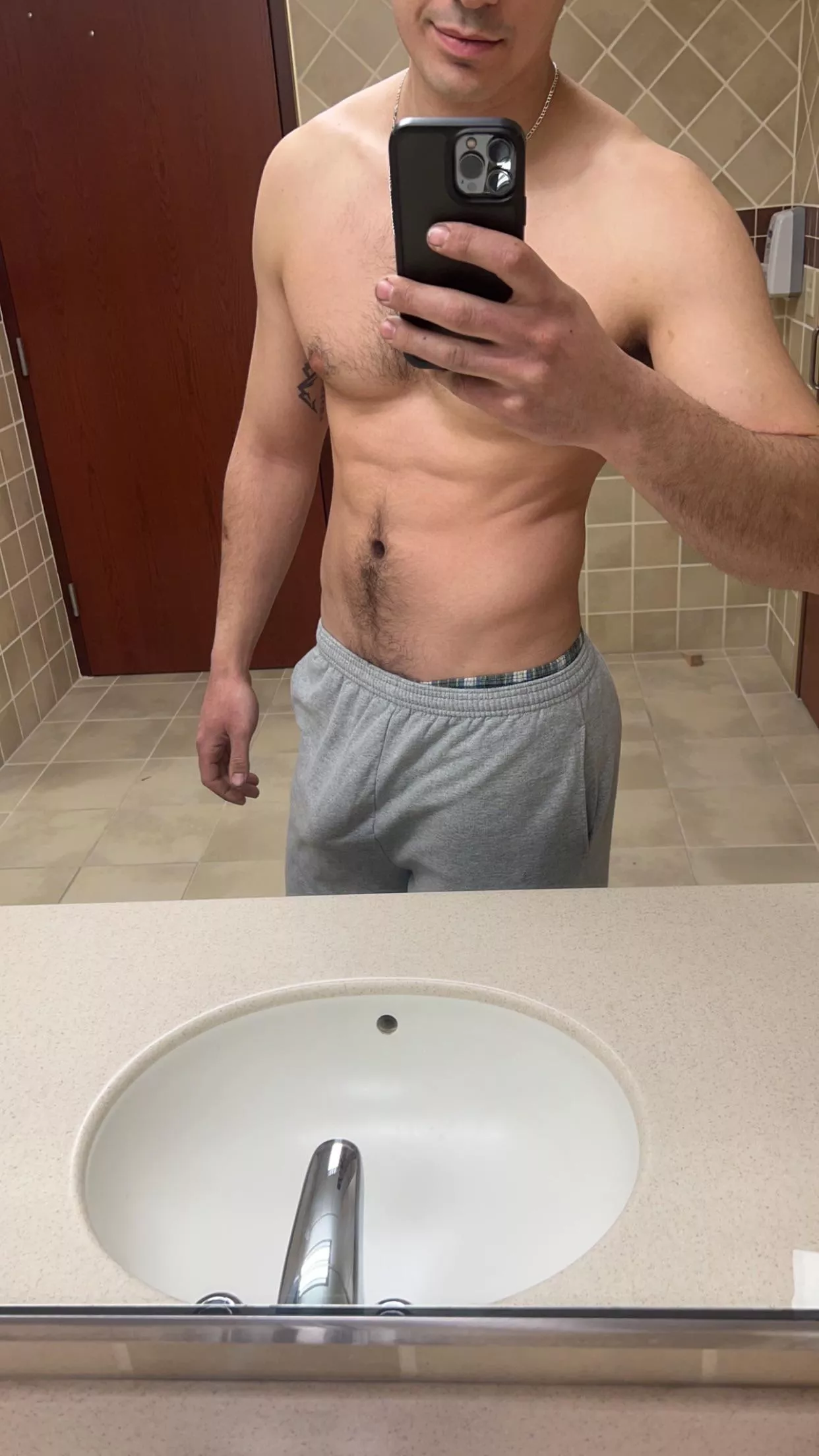 I wonder if it was that obvious during my workout….maybe that’s why I kept getting looks