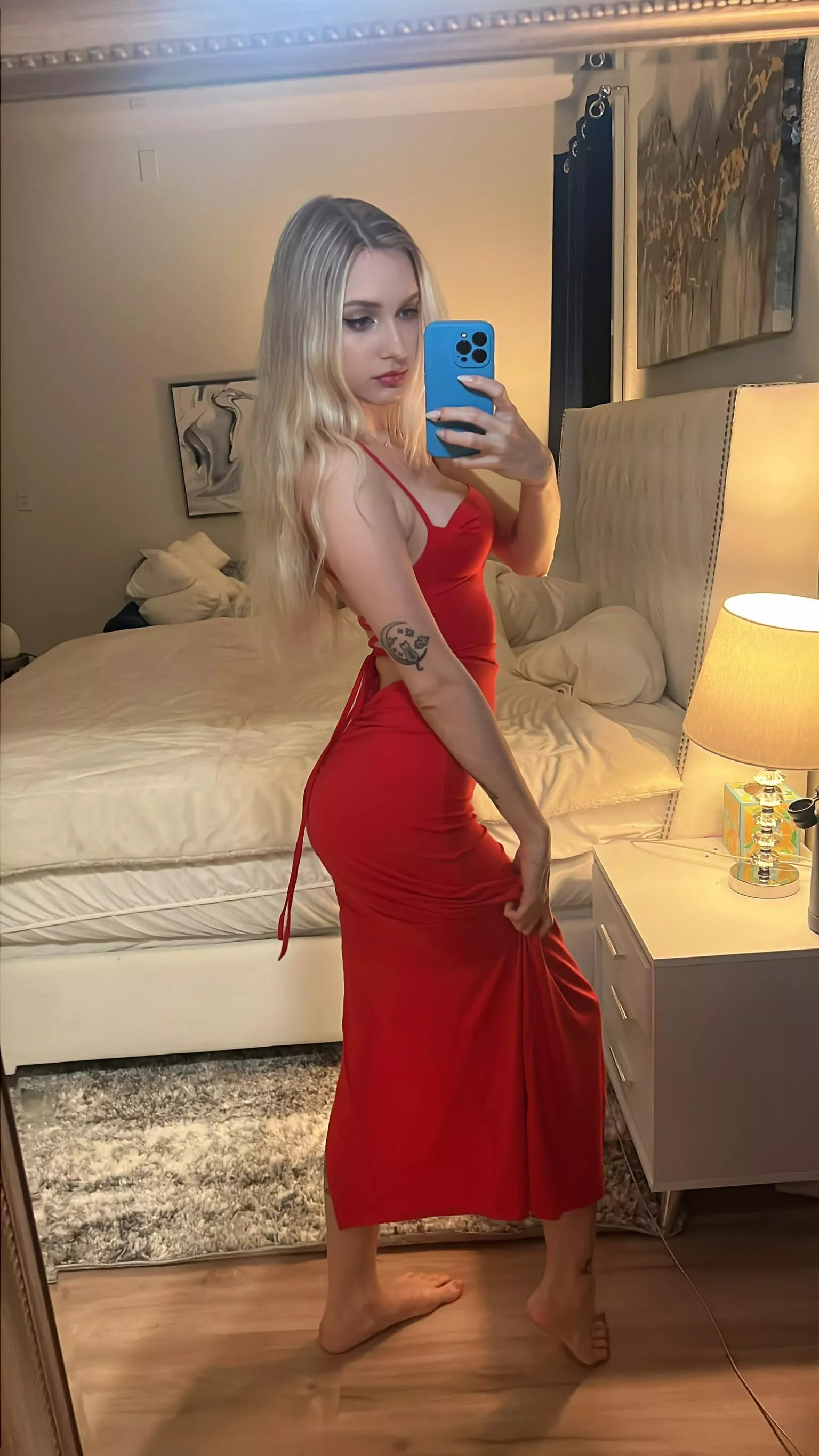 i’d wear this on our first date ❤️