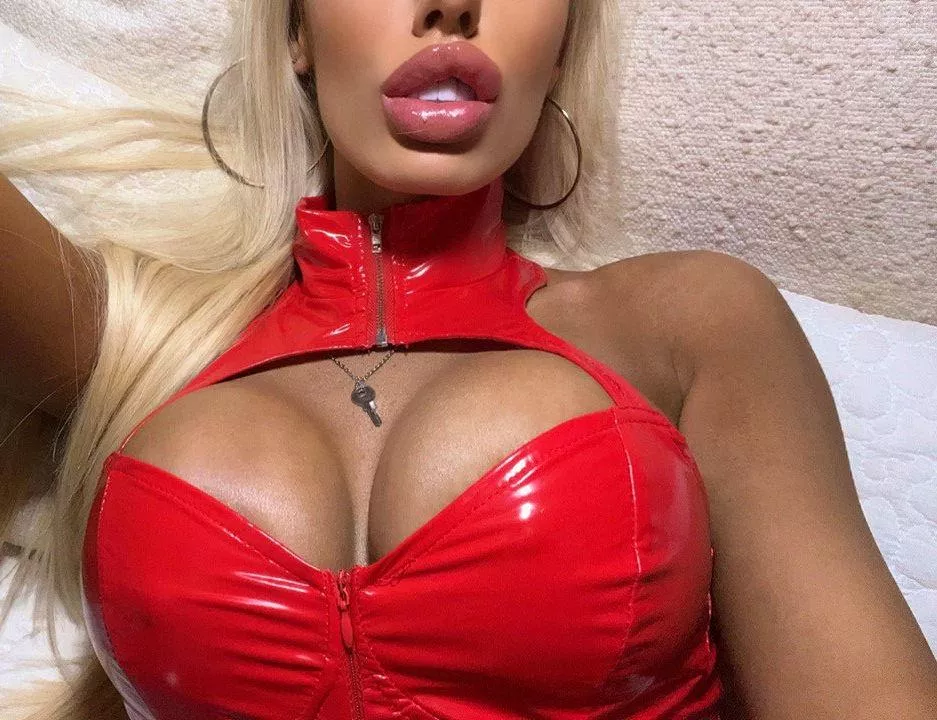 If Redditors say so I'll add some silicone