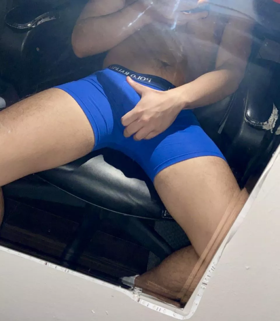 M(18) does anyone want to take a ride???