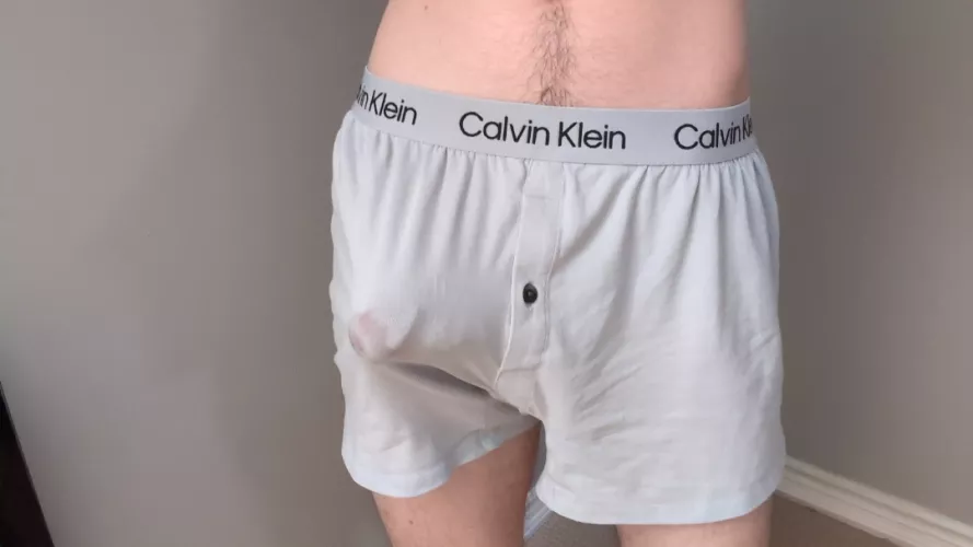 Maybe I should wear loose boxers more often ;) 