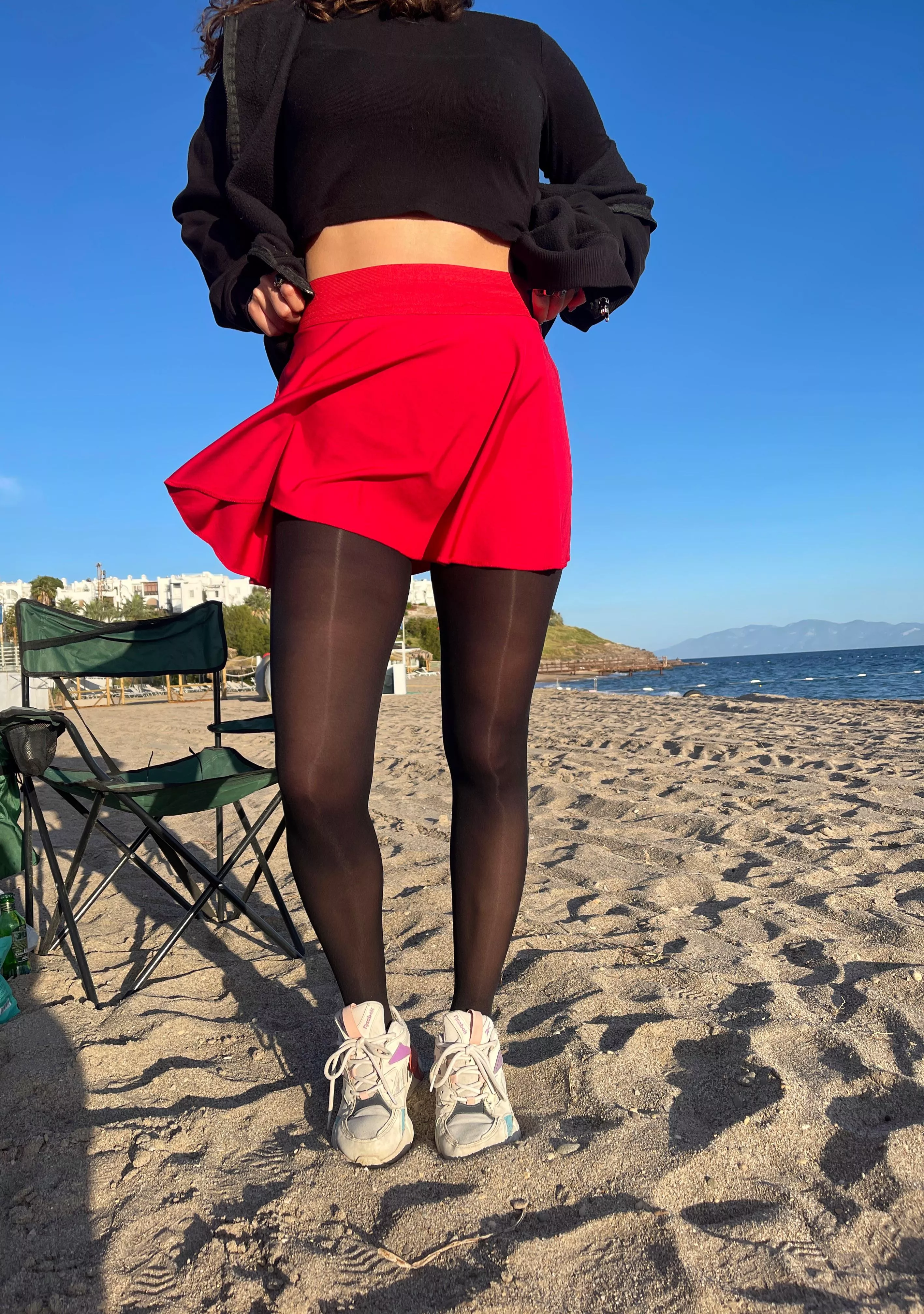 Pantyhose on the beach ☀️🏖️