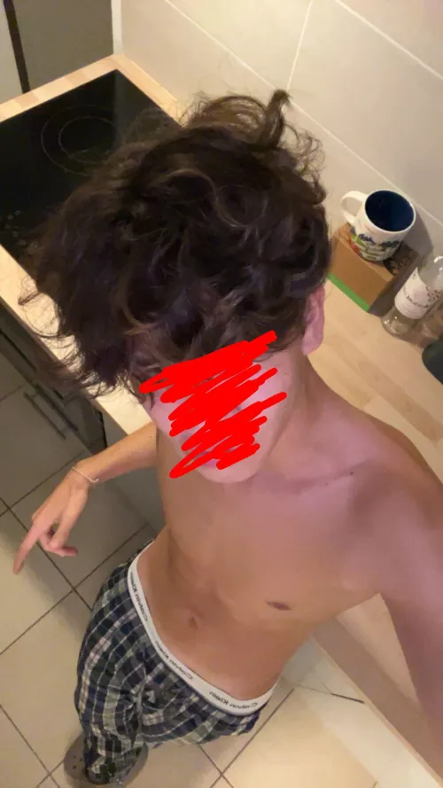 snap in dm, send me a pic