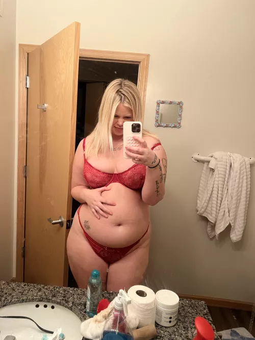 So bloated I look pregnant 