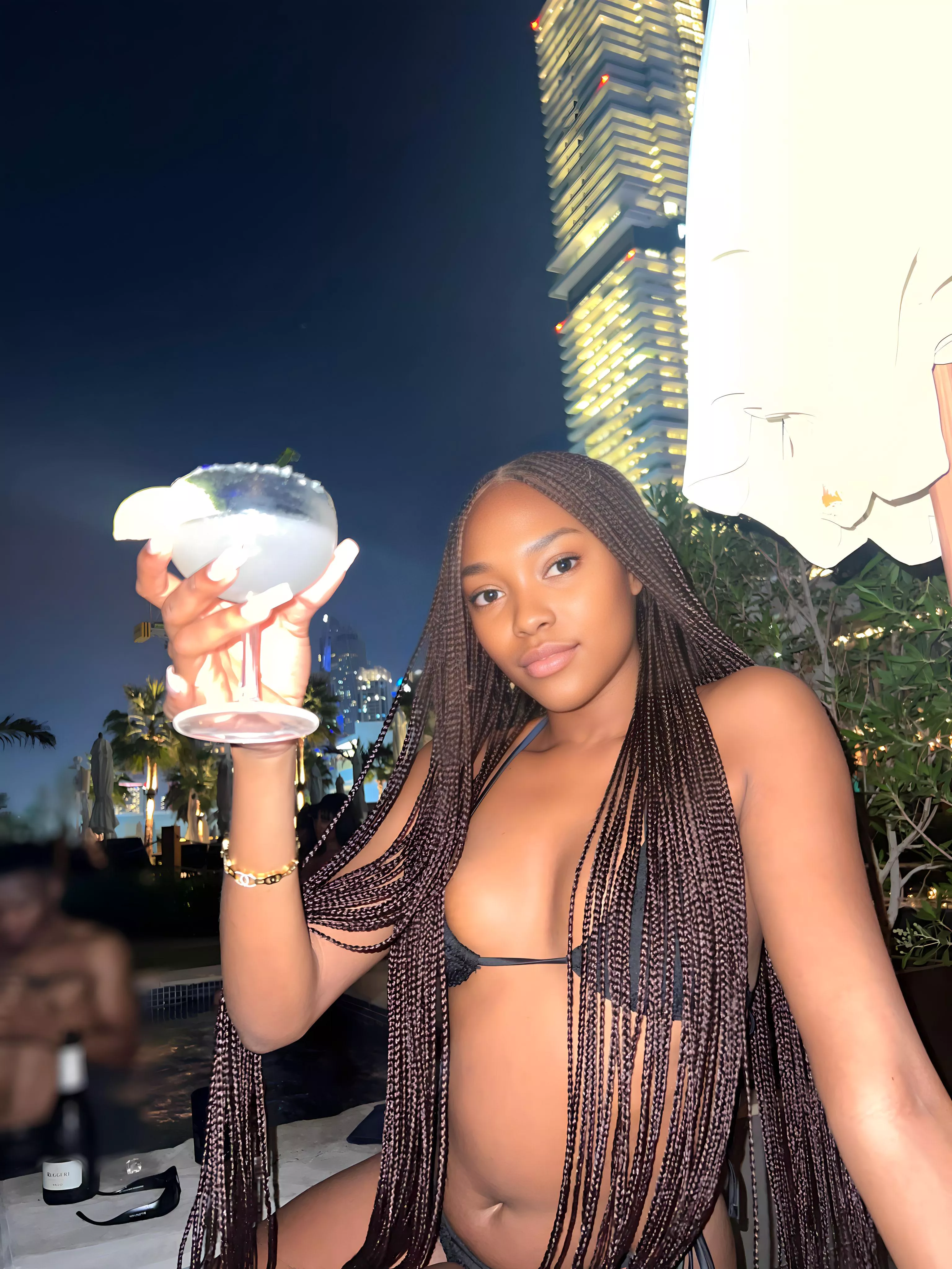 the type of classy girl who ticks your box