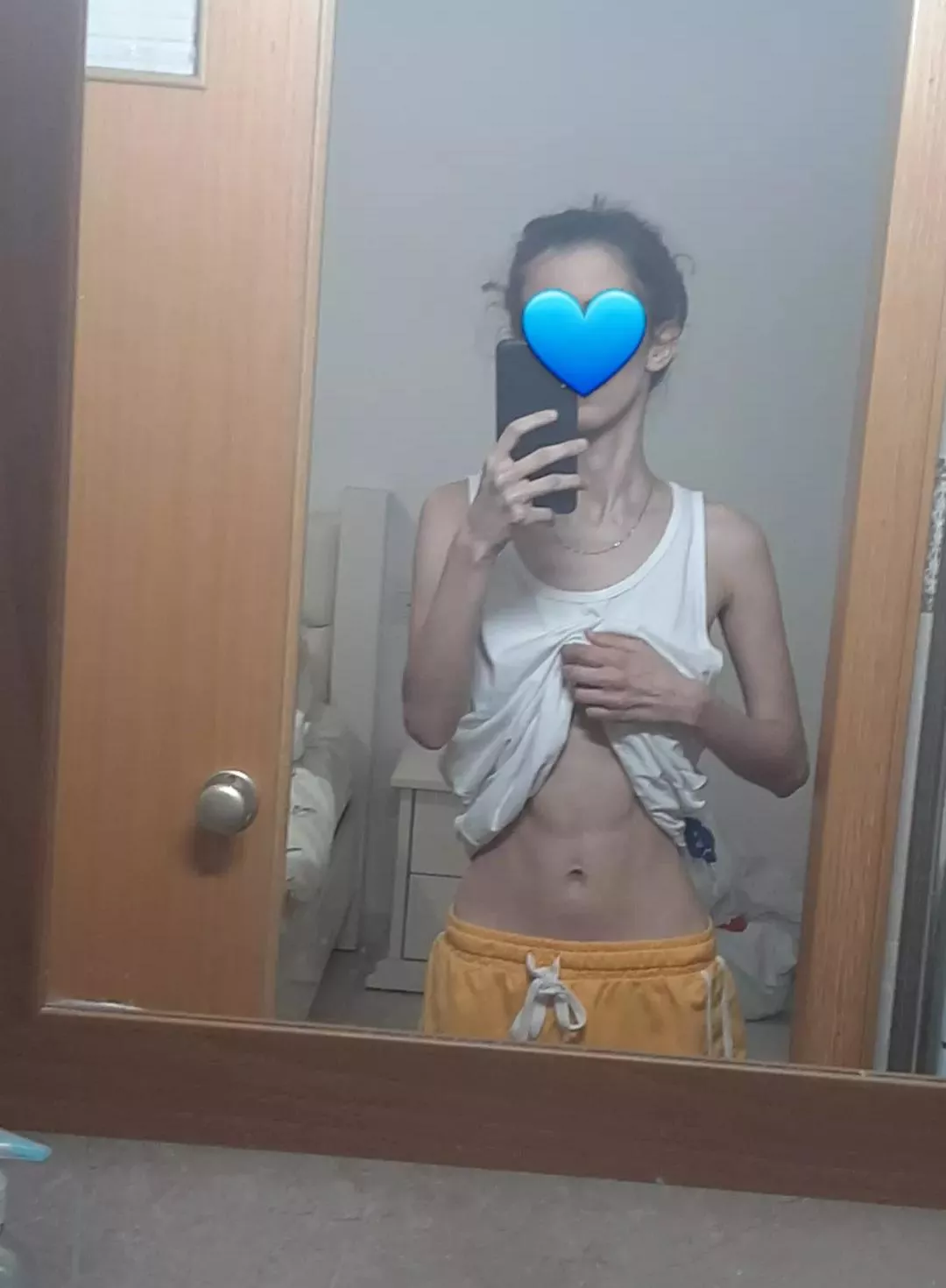 To all the female lers here... hey 😏