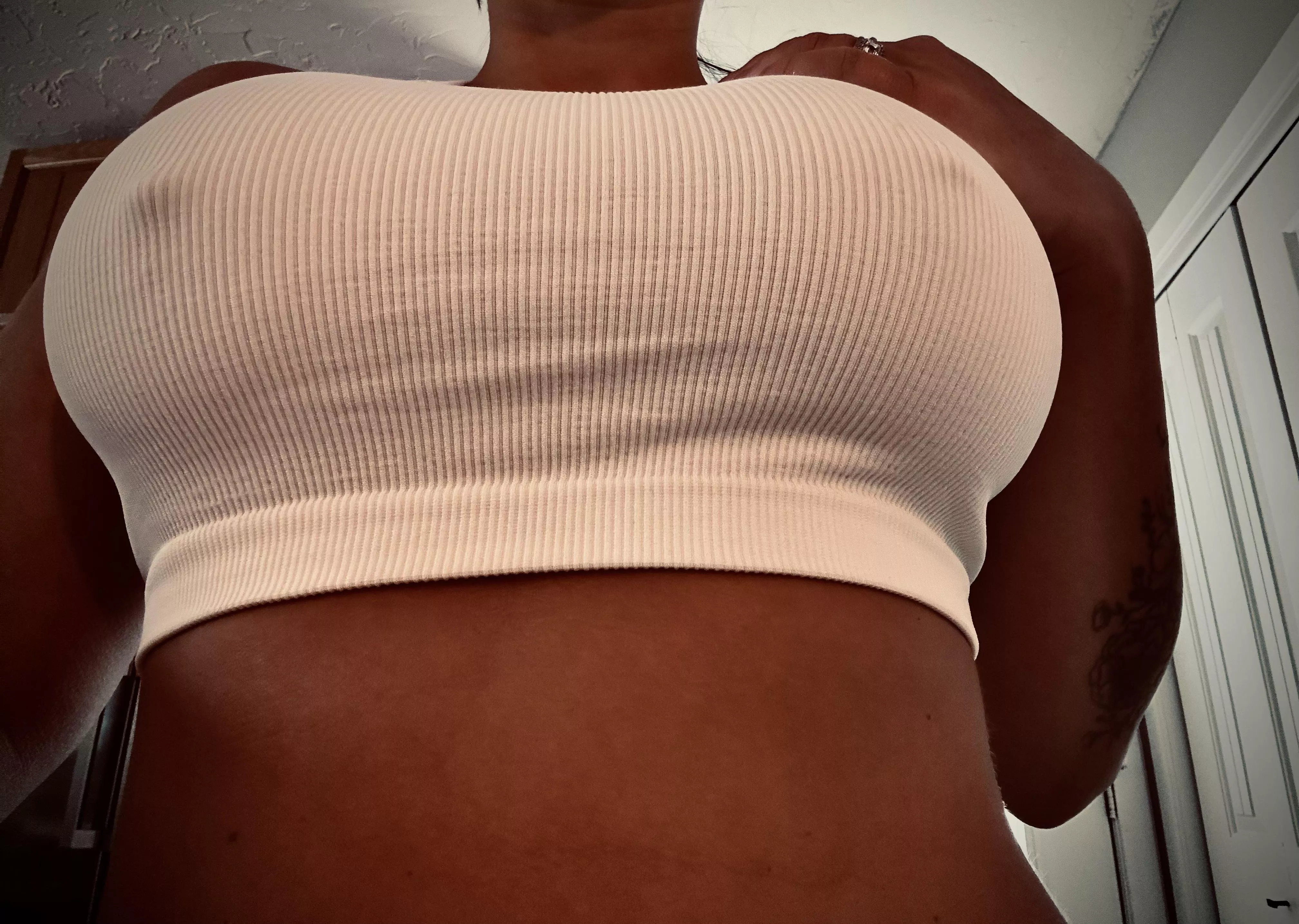 Who needs a bra anyway? 