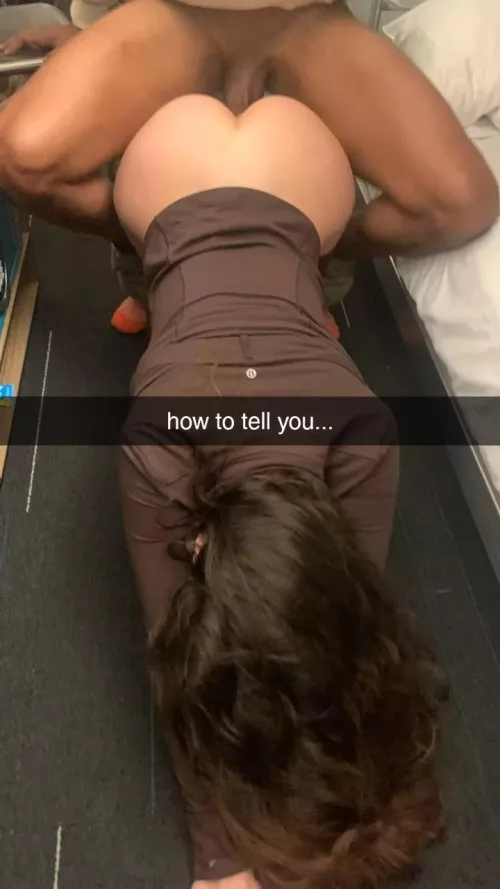 Your girlfriend was ignoring your phone calls so you texted her bestie to ask what she was doing