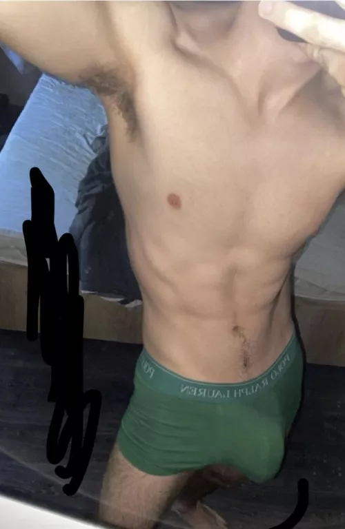 24 hung kinky jock @james_sub2025