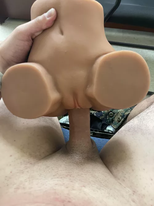 [37] Starting the week off with a bang ❗️ how’s your morning?