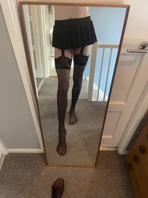 Am I showing something 😈