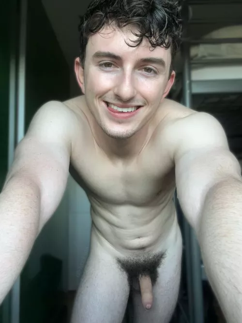 Any love for teens who keep it ‘natural’ down there? 😁