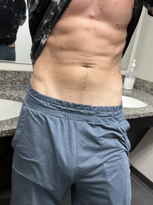 Come meet me in the gym locker room