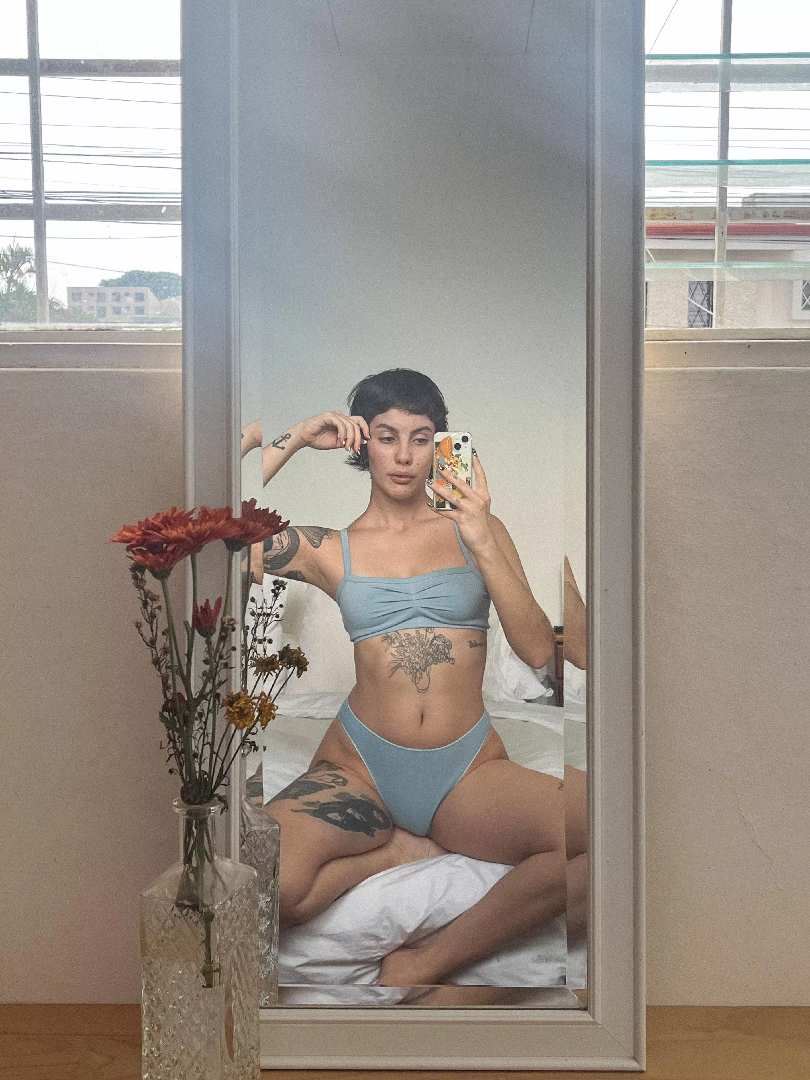 cons and pros of dating me are ironically both my mouth